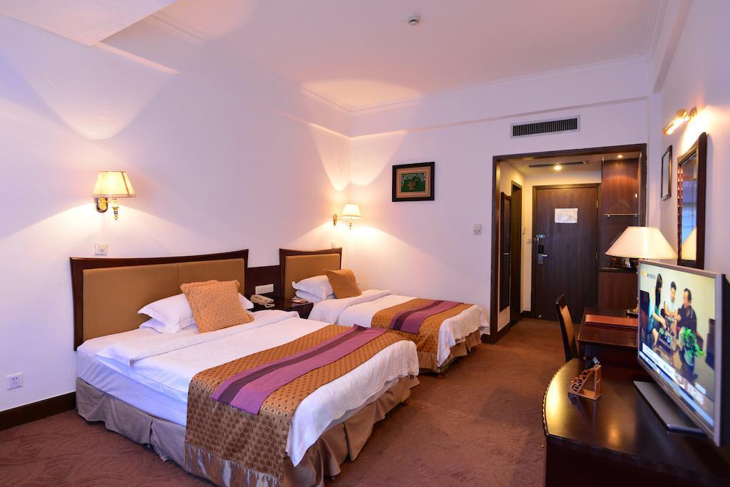 Baodao Exhibition Center Hotel Vujisan Szoba fotó