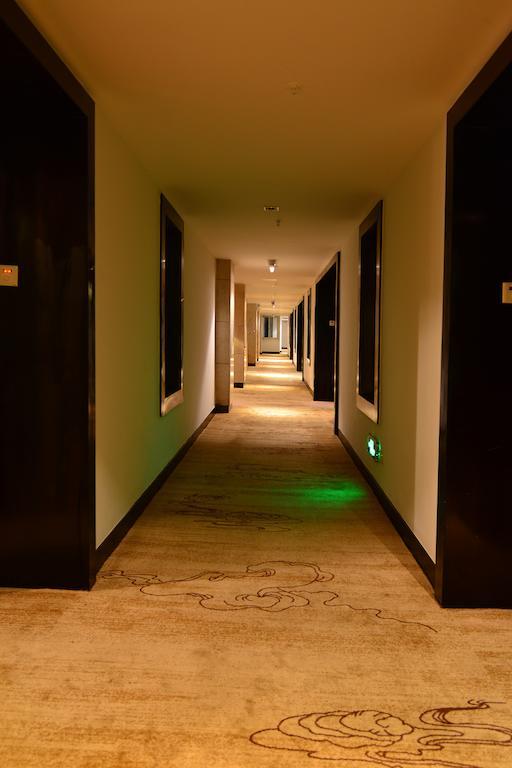 Baodao Exhibition Center Hotel Vujisan Kültér fotó